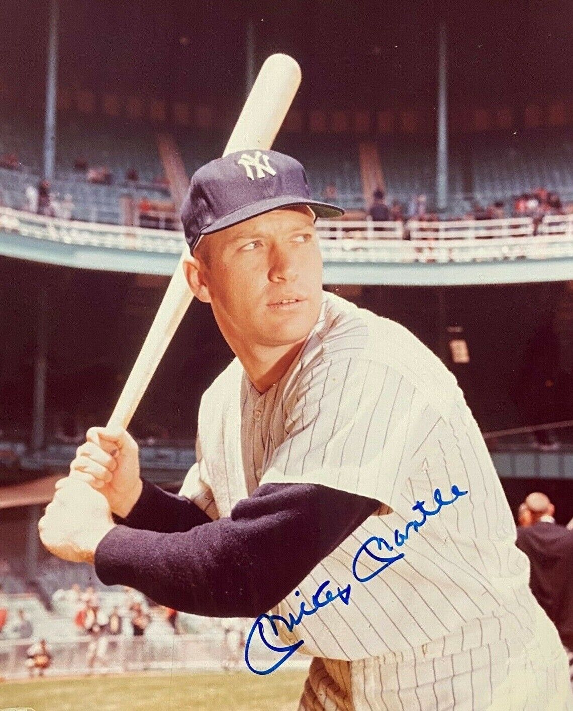 Mickey Mantle 8x10 SIGNED Photo Poster painting AUTOGRAPHED ( Yankees HOF ) REPRINT