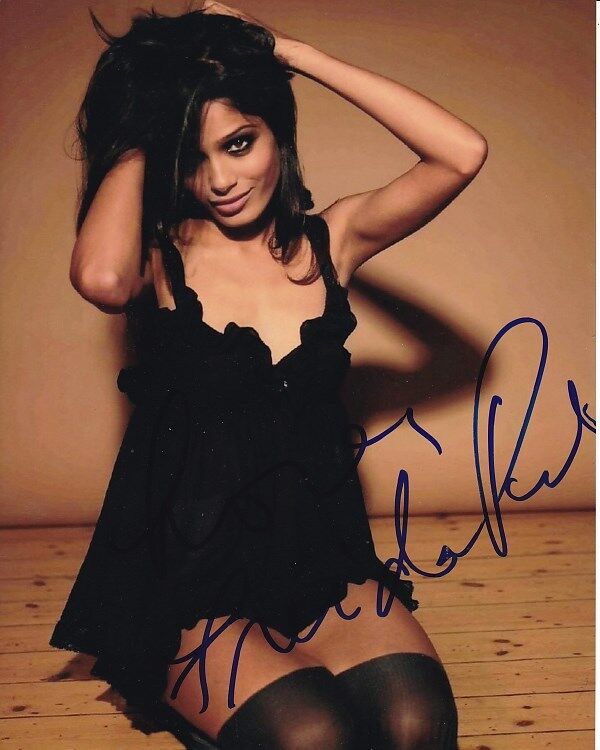 FREIDA PINTO signed autographed SEXY LINGERIE Photo Poster painting