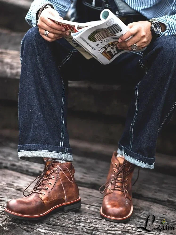 Effortless and Trendy winter Boots