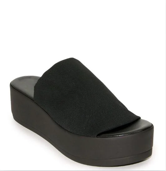 Custom Made Black Platform Slide-On Sandals Vdcoo