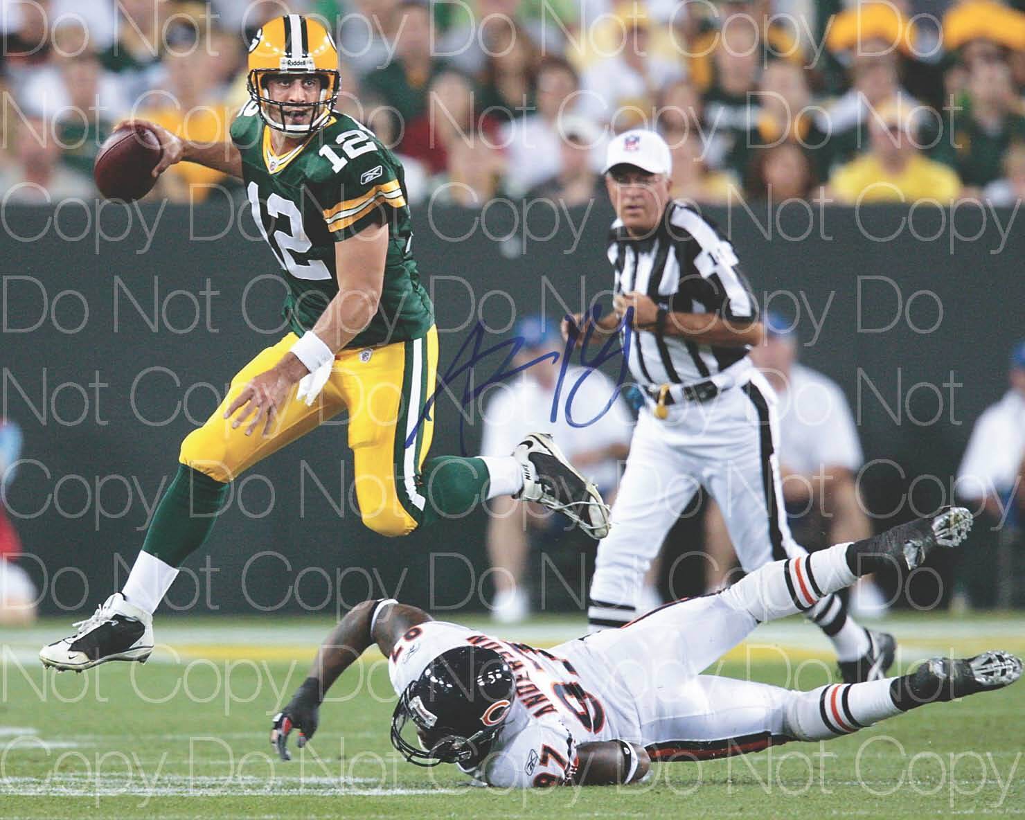 Aaron Rodgers Packers NFL Football signed 8X10 print Photo Poster painting poster autograph RP