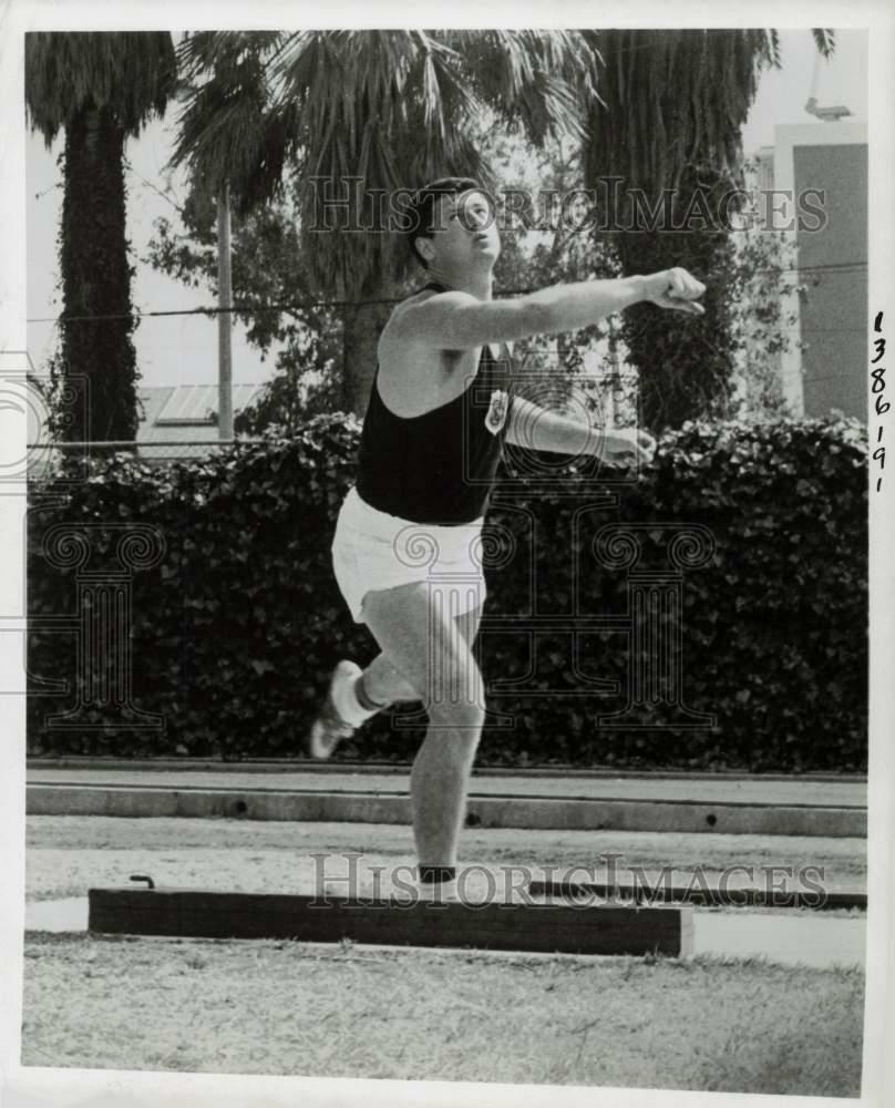 Press Photo Poster painting Don Castle, USC shot putter - kfx20221