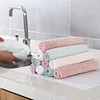 1pc 2018 New Arrival Nonstick Oil Solid Coral Velvet Hanging Hand Towels Dishclout Dining Kitchen Accessories Good Quality fkk4