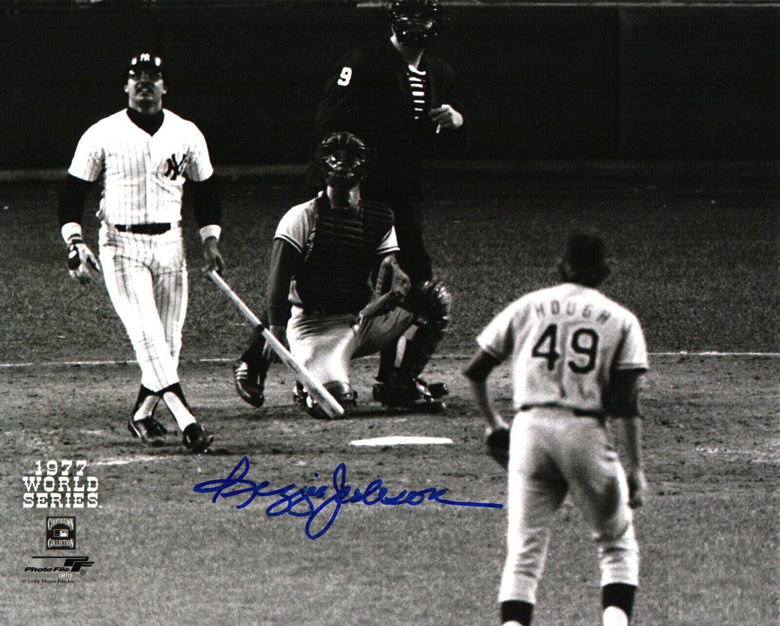 Reggie Jackson 8x10 SIGNED Photo Poster painting AUTOGRAPHED ( HOF Yankees ) REPRINT