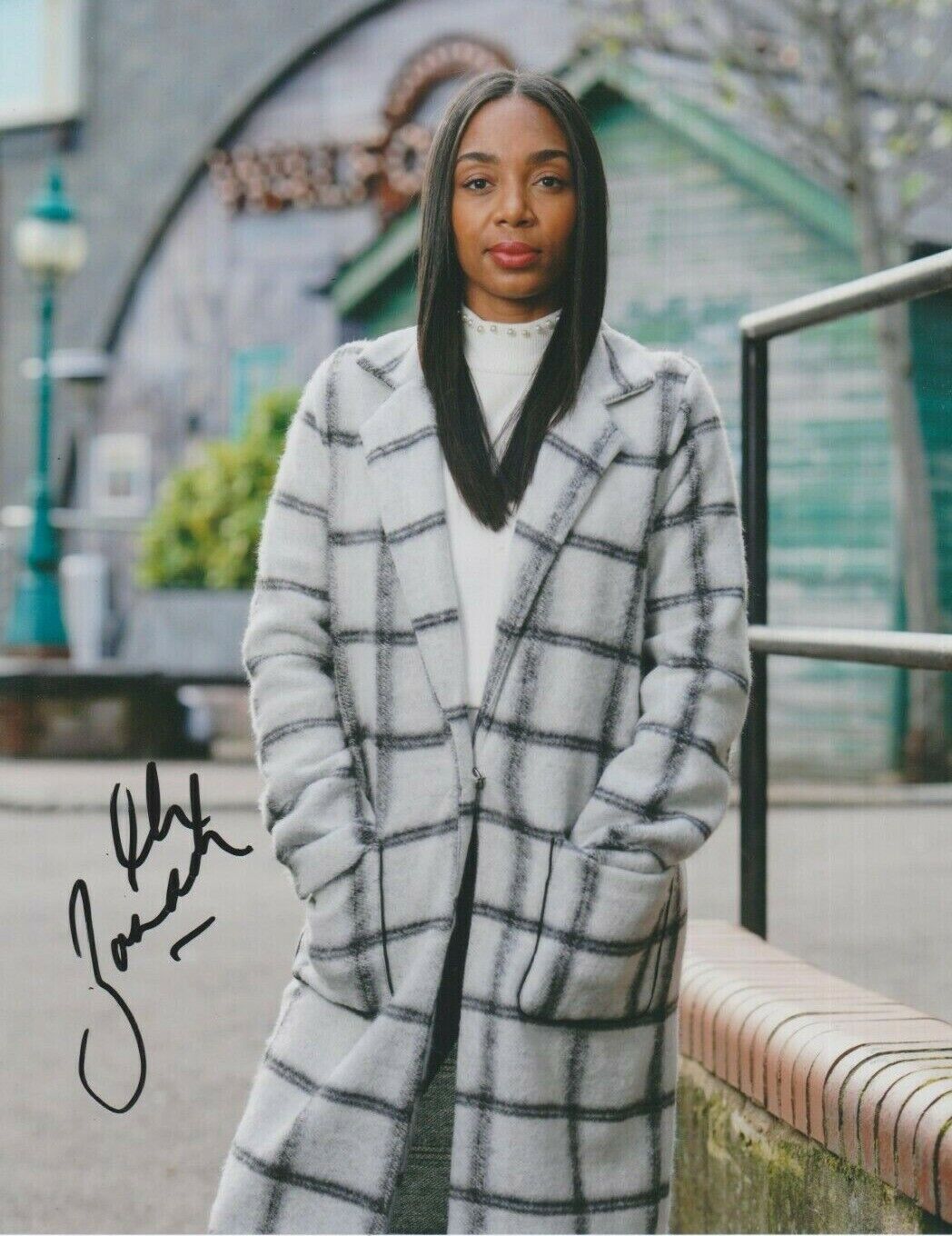 Zaraah Abrahams **HAND SIGNED** 10x8 Photo Poster painting ~ Eastenders (Chelsea)