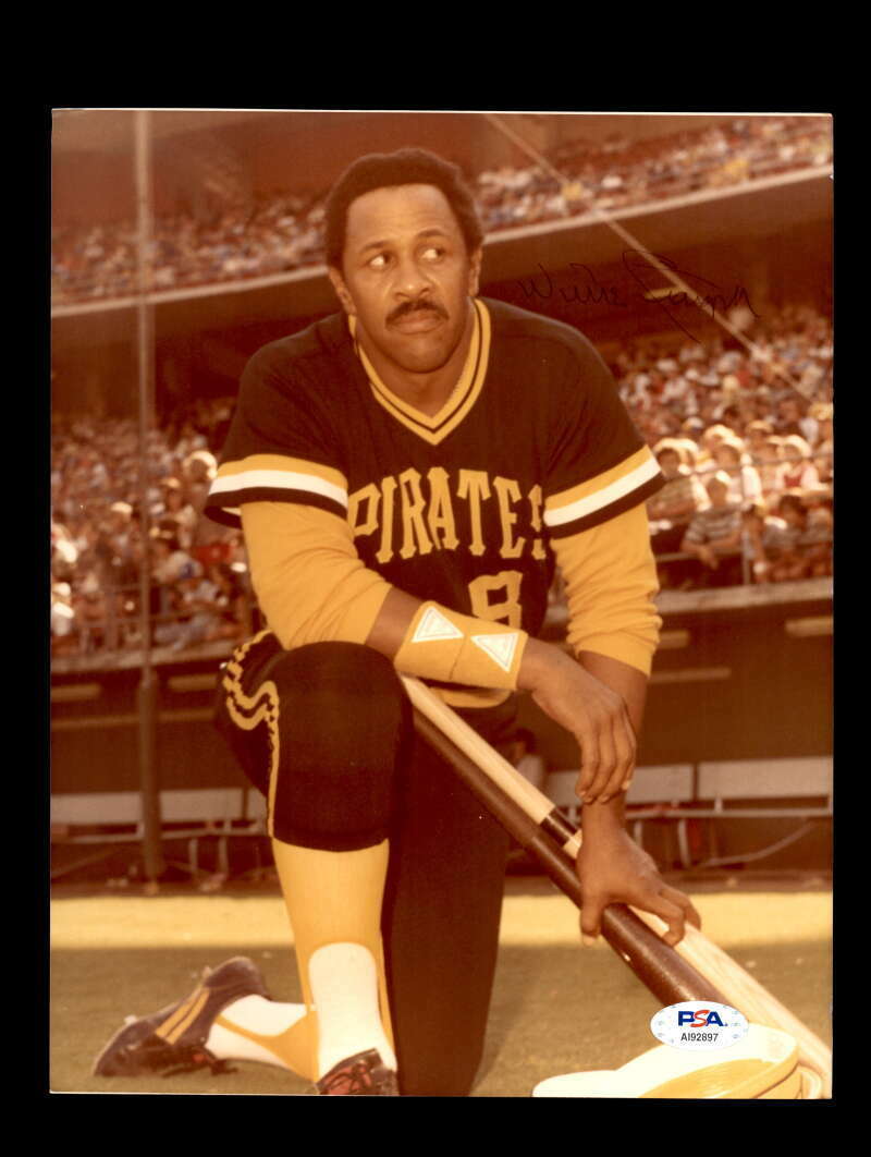 Willie Stargell PSA DNA Signed 8x10 Pirates Photo Poster painting Autograph