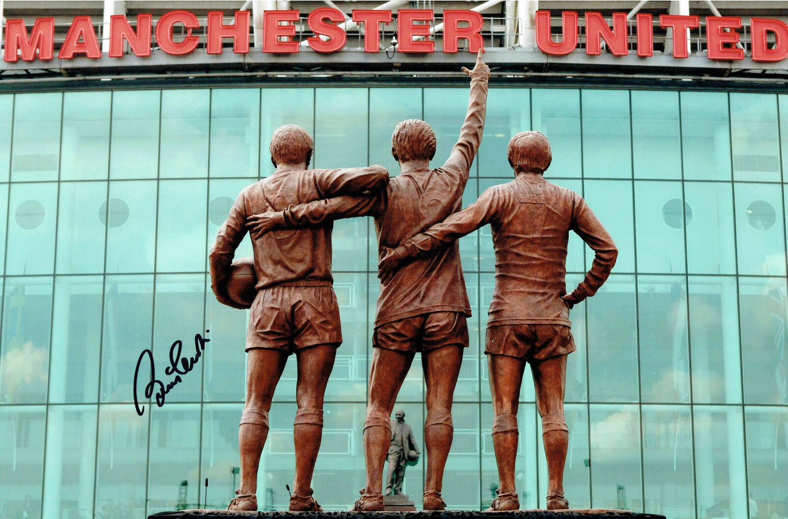 Bobby CHARLTON Signed Manchester Utd Holy Trinity Autograph Photo Poster painting AFTAL COA