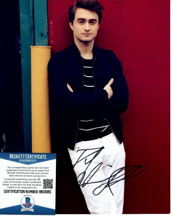 DANIEL RADCLIFFE signed 8x10 Photo Poster painting Beckett BAS