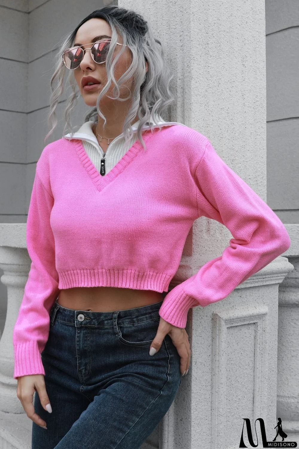 MidiSono - Contrast Collared Cropped Sweater