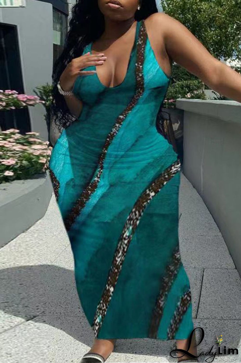 Tangerine Red Sexy Daily Print Graffiti V Neck Wrapped Skirt Plus Size Dresses