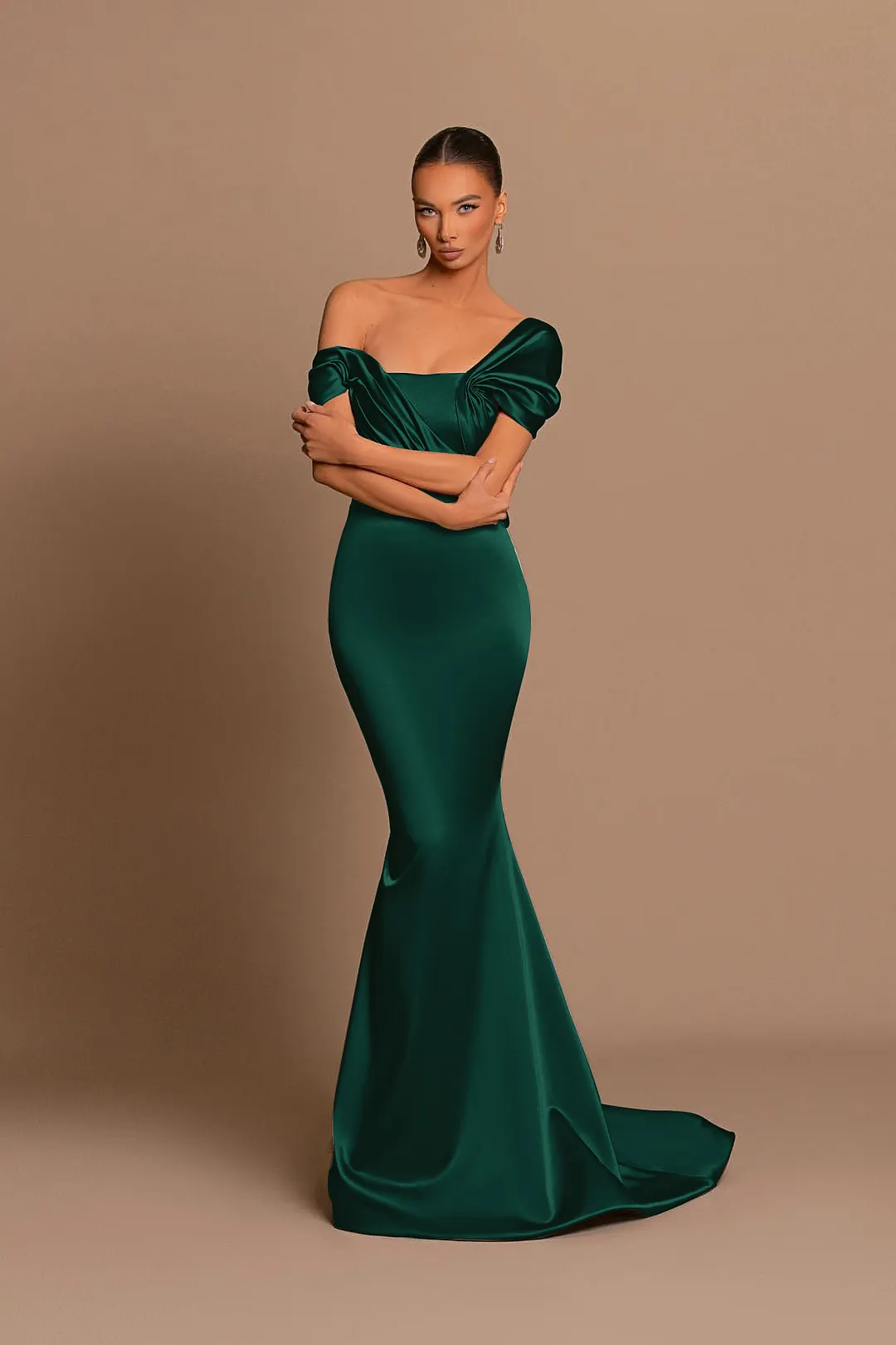 Elegant Dusty Rose Off-Shoulder Pleated Mermaid Prom Gown with Thigh Split
