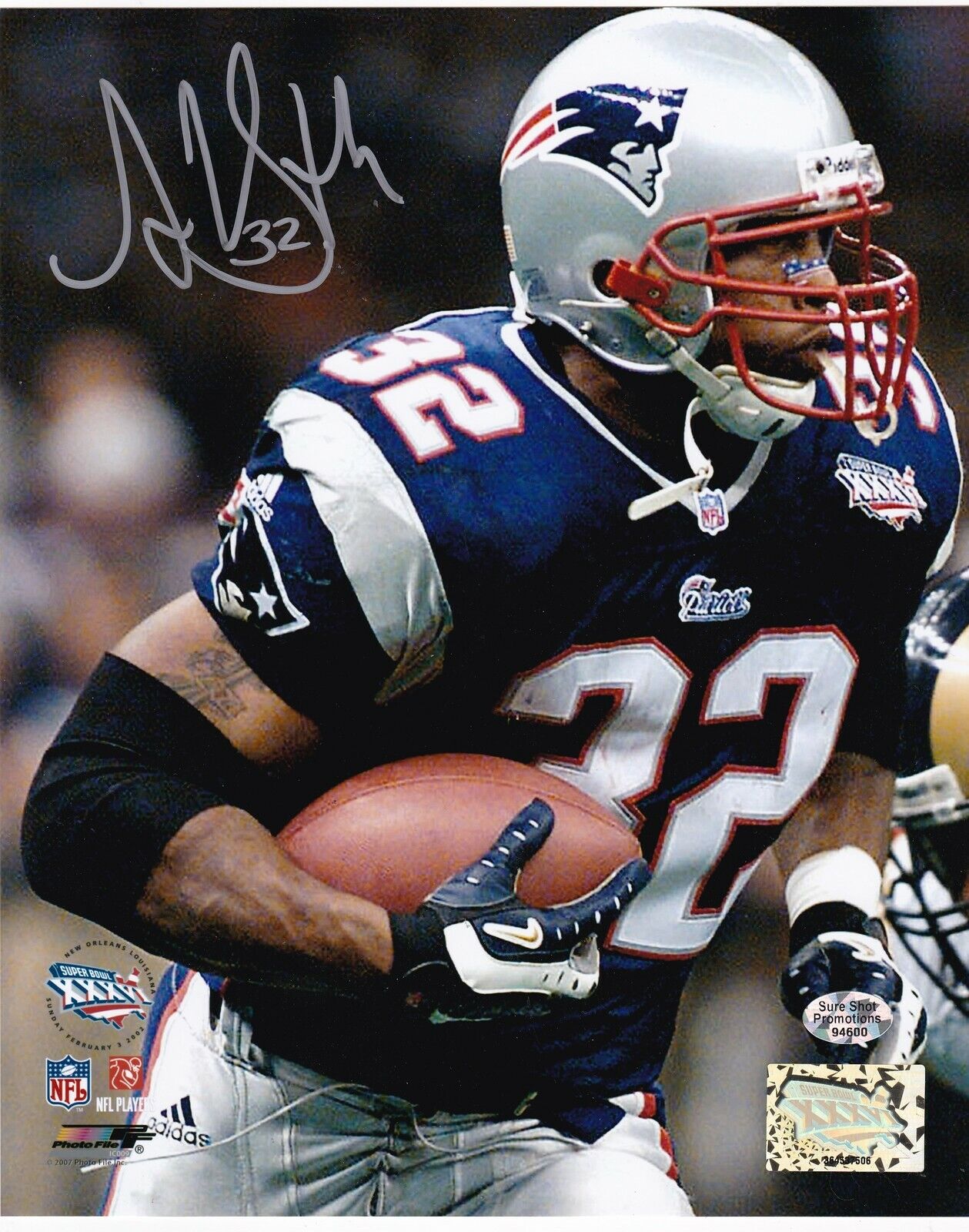 ANTOWAIN SMITH NEW ENGLAND PATRIOTS ACTION SIGNED 8x10