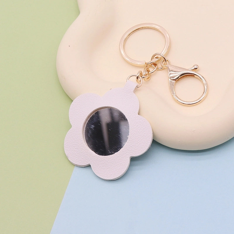 Minimalist Flower Pu Leather Women’s Keychain