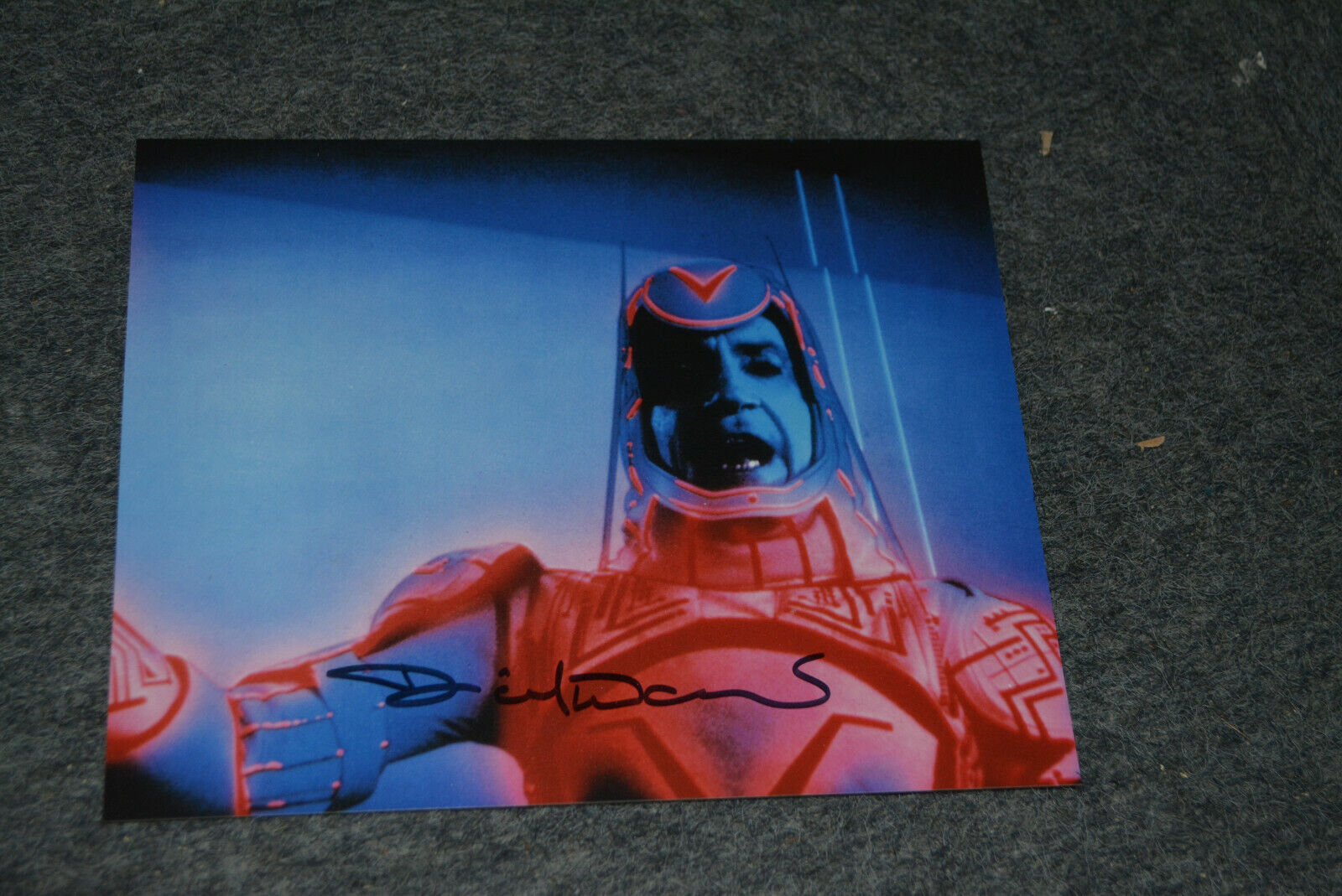 DAVID WARNER signed autograph 8x10 (20x25 cm) In Person TRON