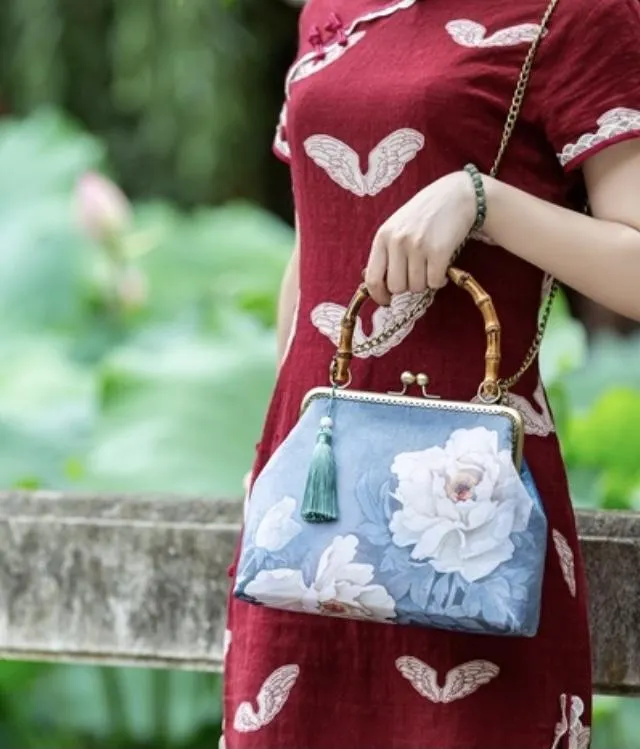 Floral pattern, hand-made Chinese Style Qipao bag