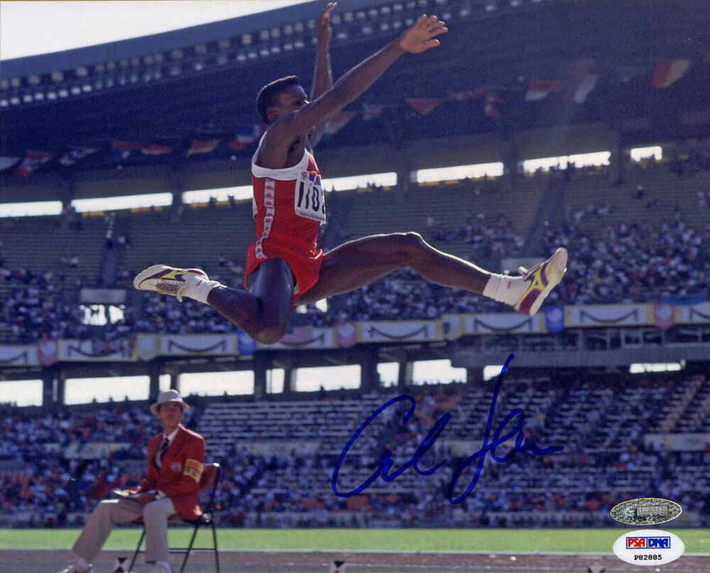 Carl Lewis SIGNED 8x10 Photo Poster painting Track Olympics Gold Medalist PSA/DNA AUTOGRAPHED