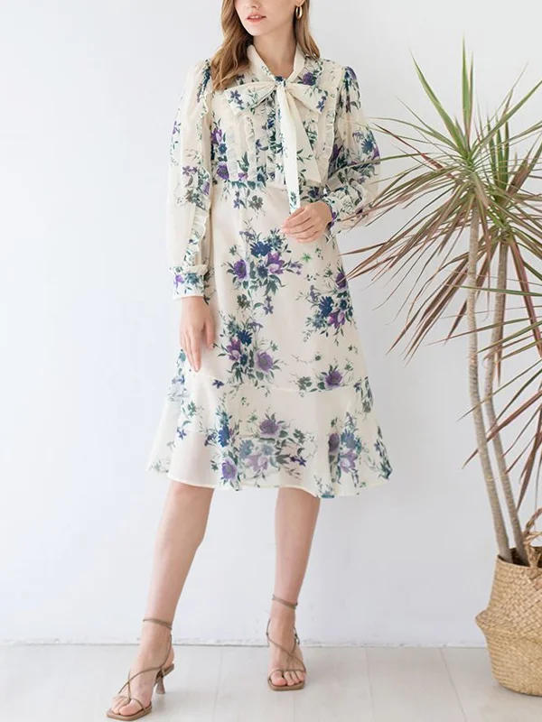 Lace-up print dress