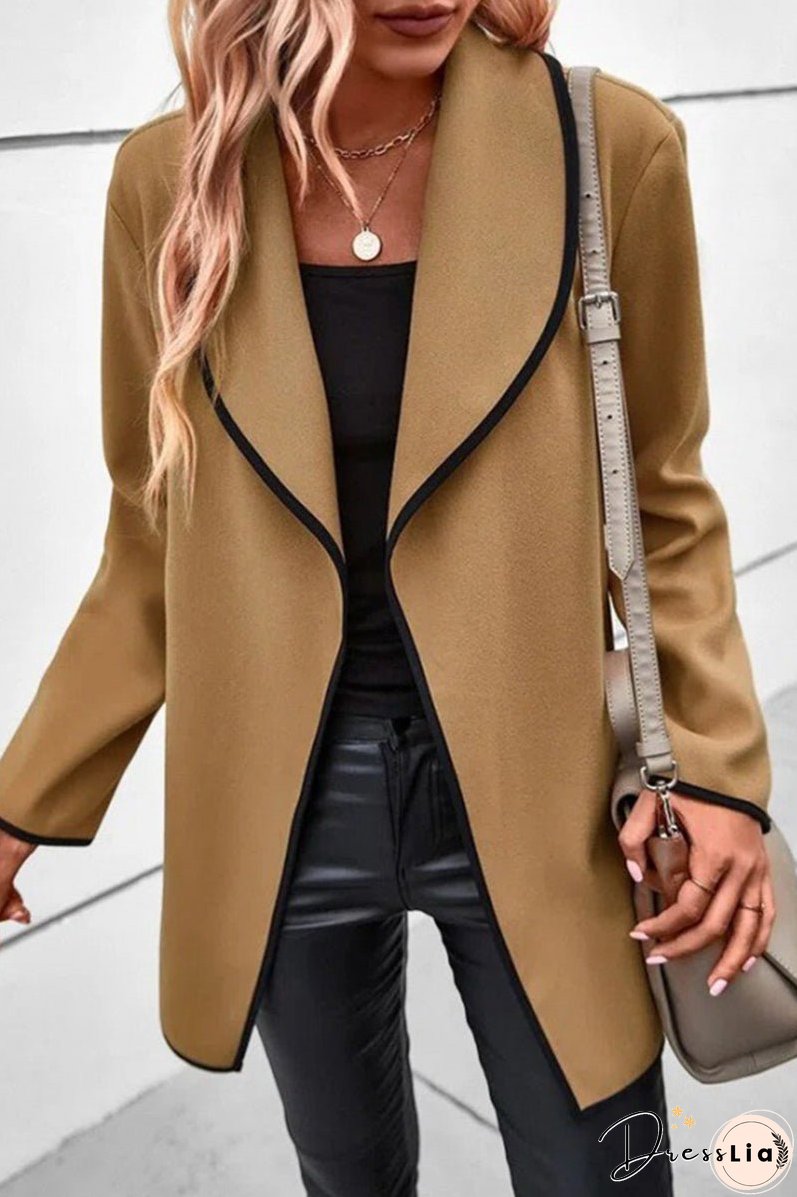 Fashionable and Minimalist winter garment