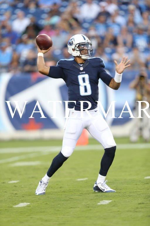 MARCUS MARIOTA Tennessee Titans Glossy 8 x 10 Photo Poster painting Poster