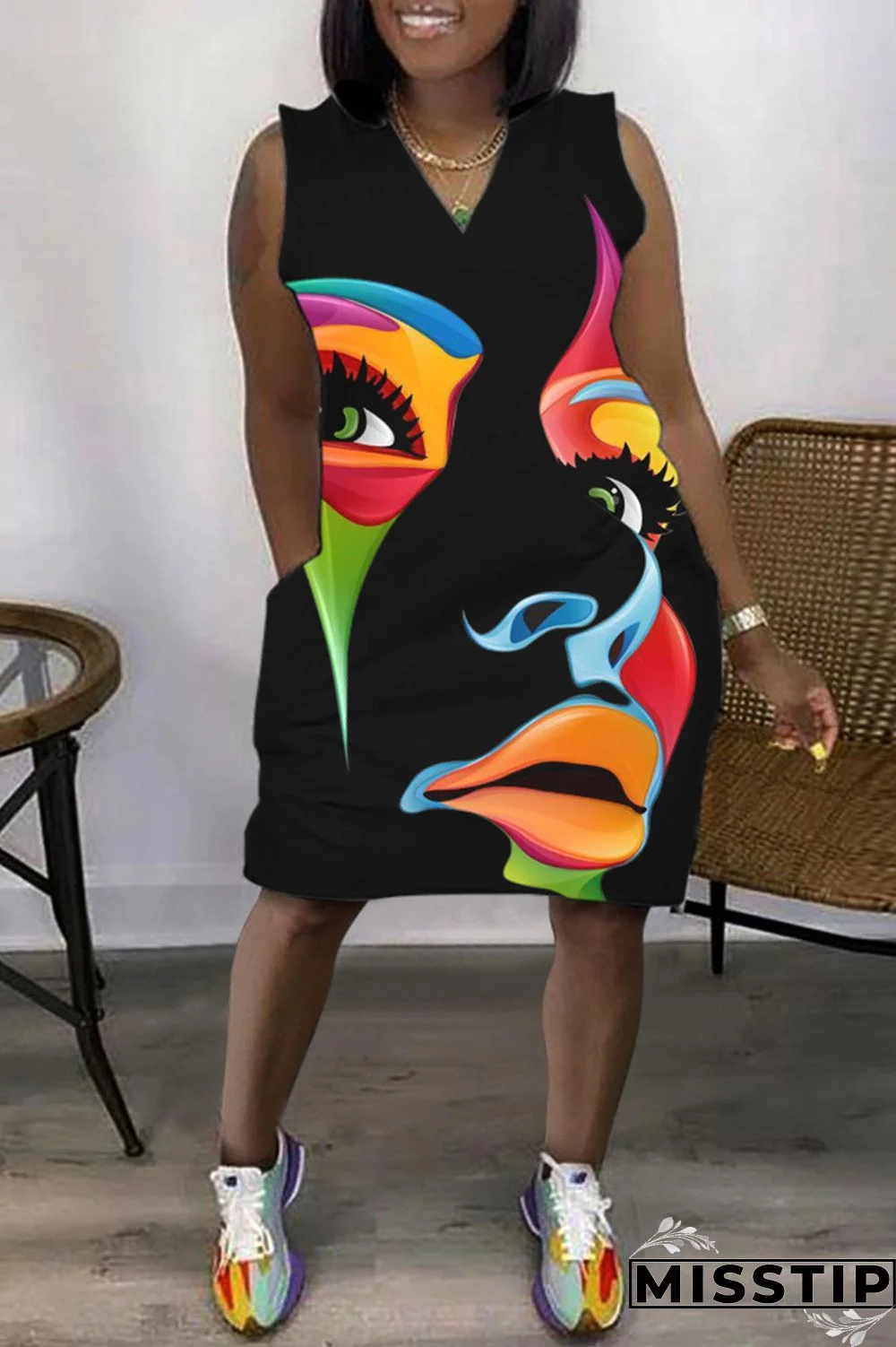 Green Fashion Casual Print Patchwork V Neck Sleeveless Plus Size Dress