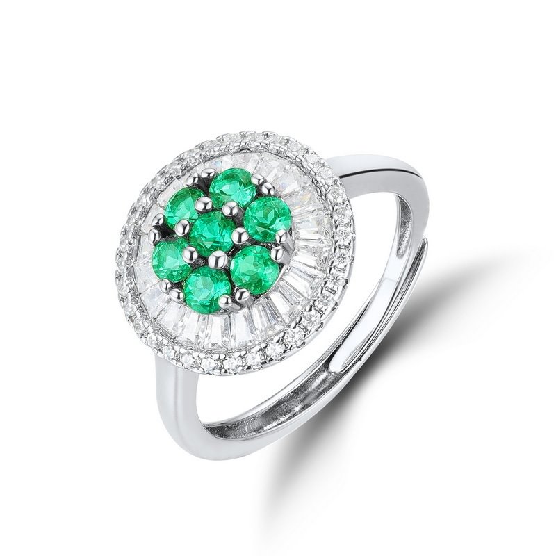 Lab-Grown Diamonds 0.8ct.  Rings