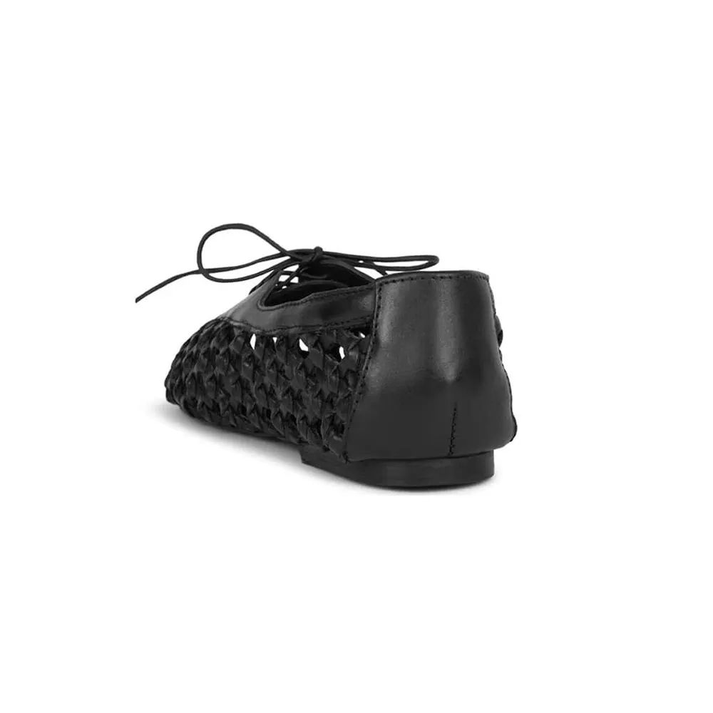 YDN Black Woven Round Toe Cut-Out Lace-Up Flat Shoes for Women