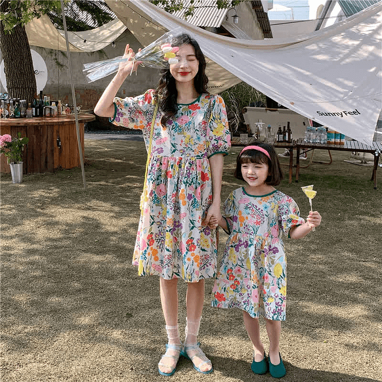 Mommy and Me Retro Flower Loose Dress