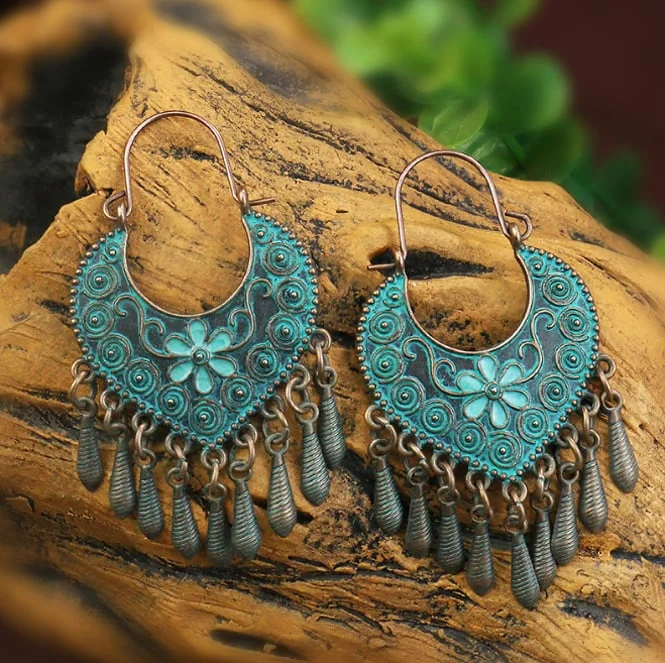 Western Retro Style Fashion Earrings