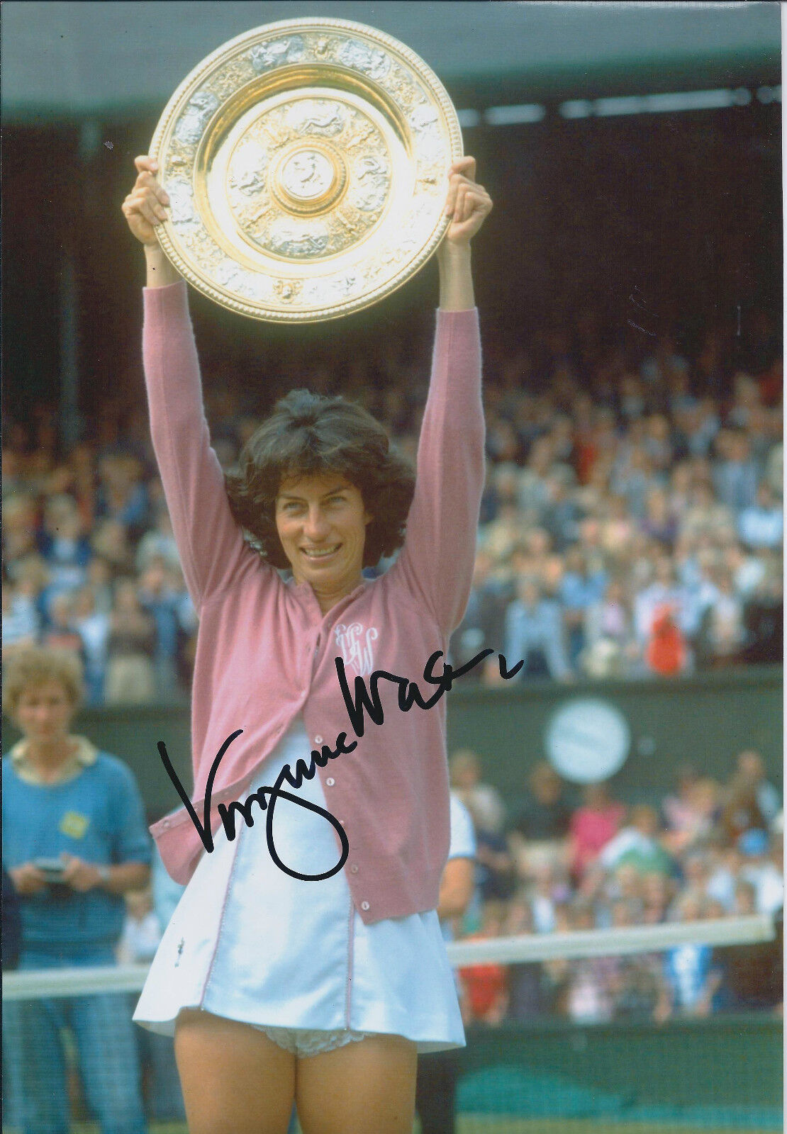 Virginia WADE Signed 10x8 Autograph Photo Poster painting AFTAL COA British Tennis Legend