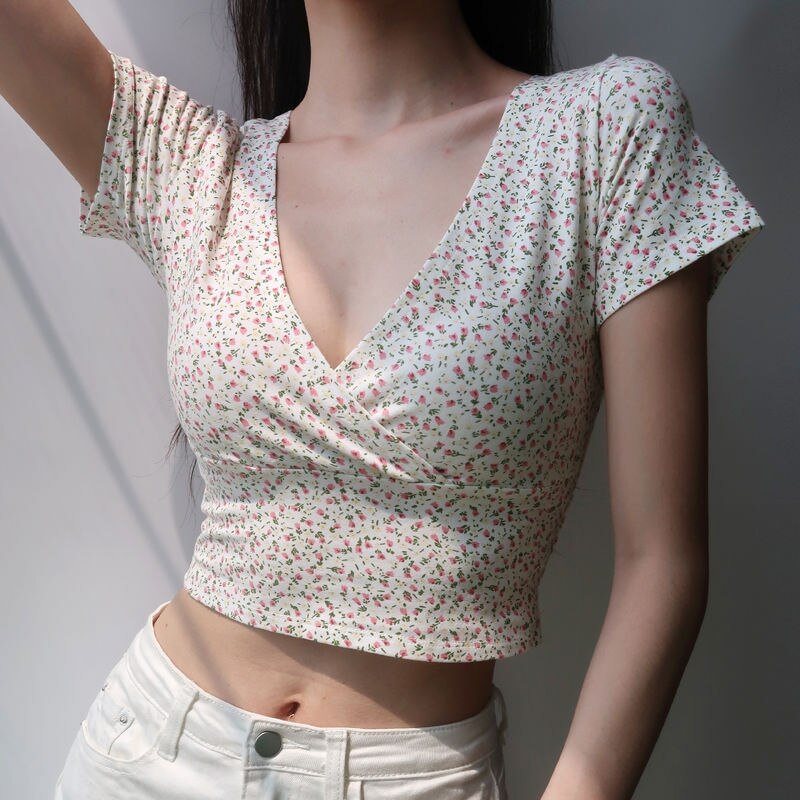 Summer V neck Sexy Crop Top T Shirt Women Vintage Floral Tops With High waist Short sleeve Casual 2021 New
