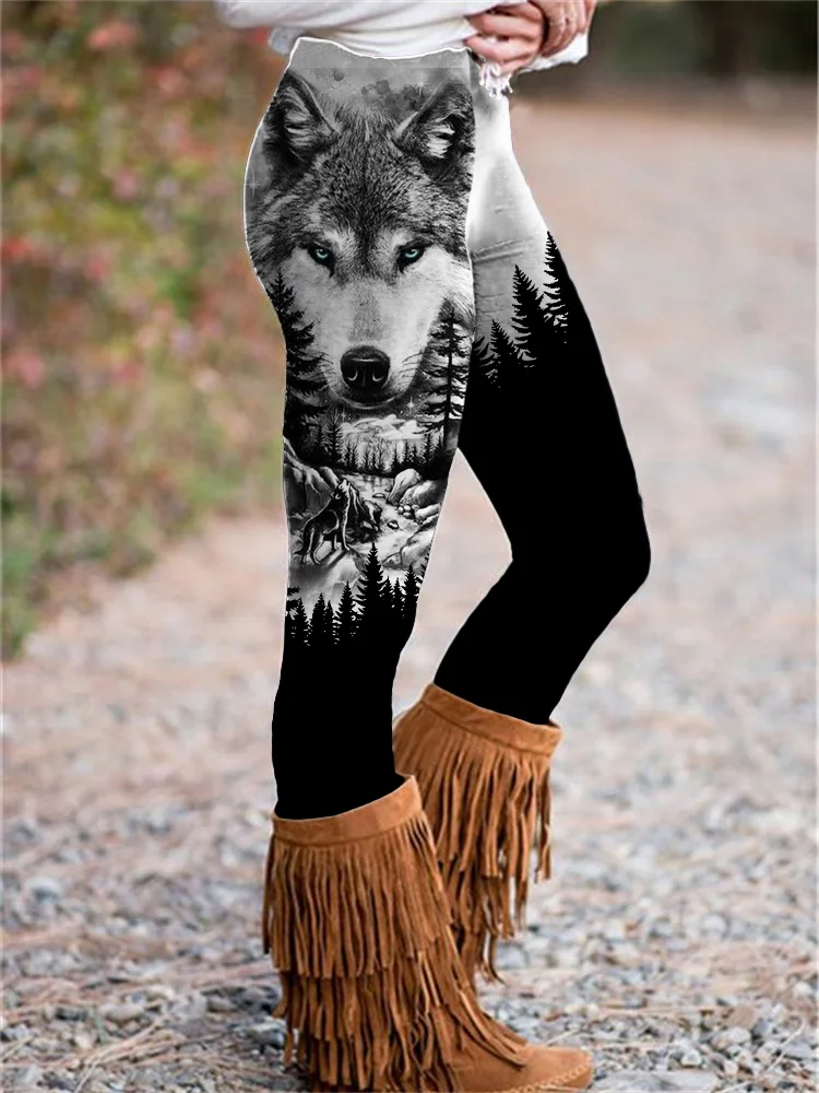 Wearshes Wild Wolf Dark Forest Contrast Stretch Leggings