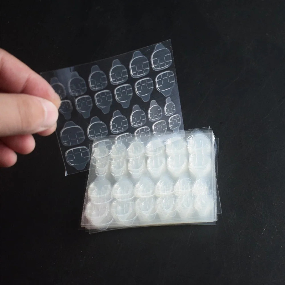 100Sheet Nail Tabs Glue Double Sticker Side Self Flexible Adhesive Stickers on False Nail Art Fingernail Toe Art Extension Tools-Nail Inspo