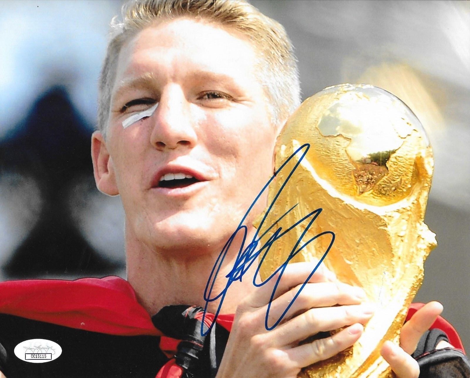 Bastian Schweinsteiger Bayern Munich signed Germany World Cup 8x10 Photo Poster painting JSA 5