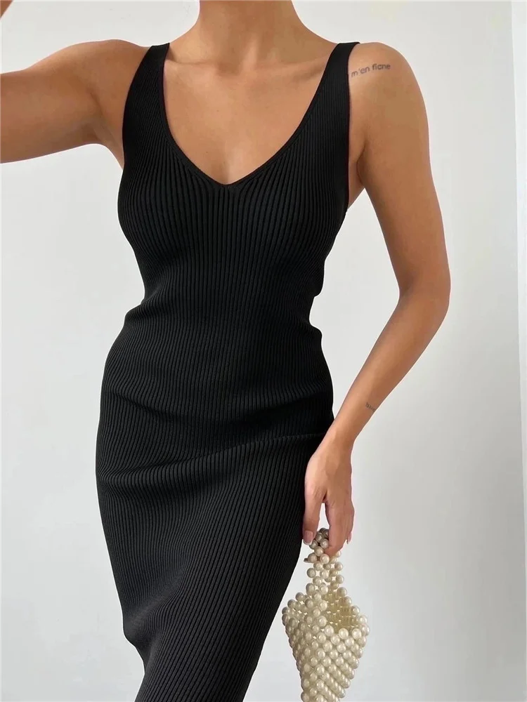 Uveng Uveng Knitted Medium Long Tight Dress 2023 Summer New V-Neck Opening Temperament Dress Dress Woman