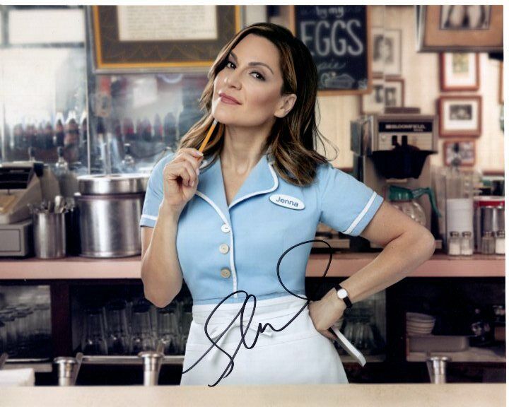 SHOSHANA BEAN signed autographed WAITRESS JENNA Photo Poster painting