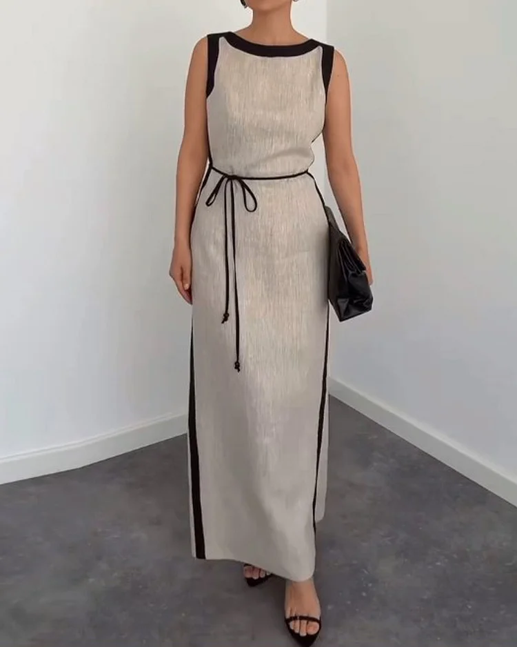 Ladies Sleeveless Solid Color Dress