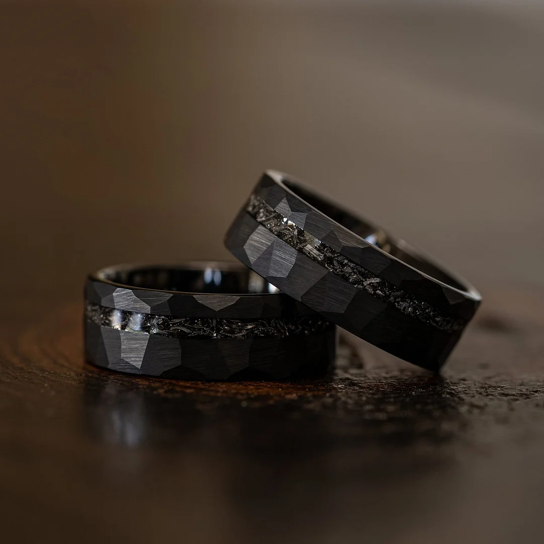 8MM Hammered Black Metal Rings with Meteorite Inlay Women And Men Tungsten Carbide Bands