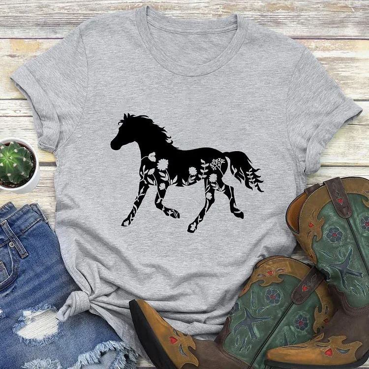 Love Horse Round Neck T-shirt