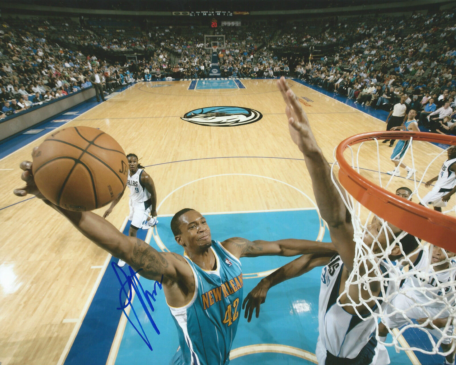 Lance Thomas *NEW ORLEANS HORNETS* Signed Autographed 8x10 Photo Poster painting L2 COA GFA