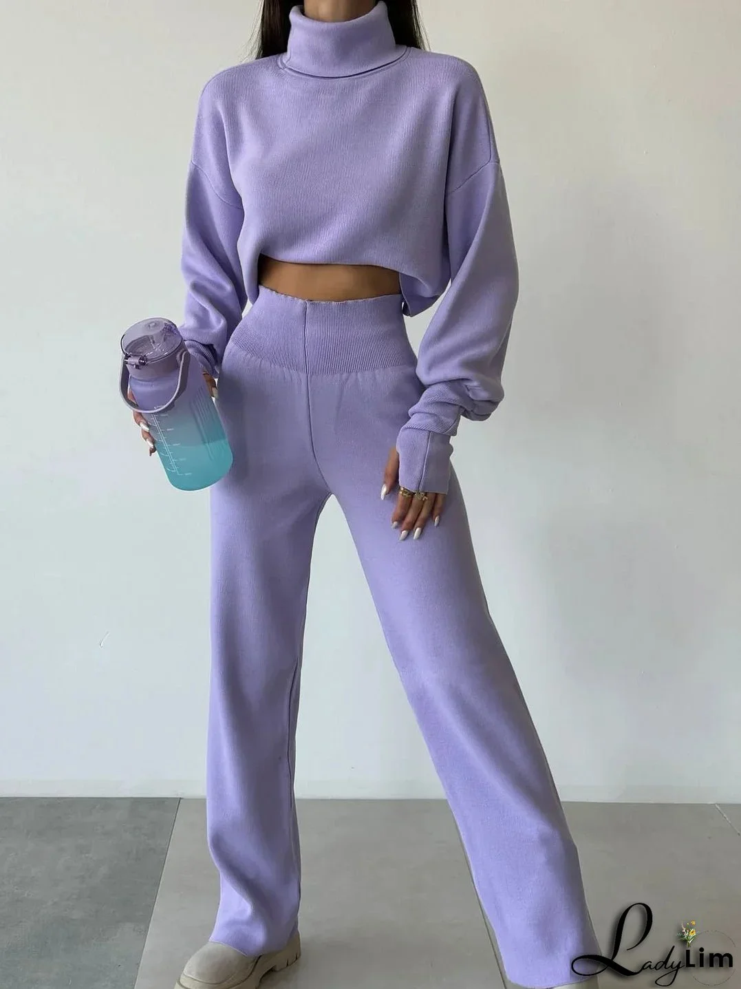 Effortless and Chic winter garment