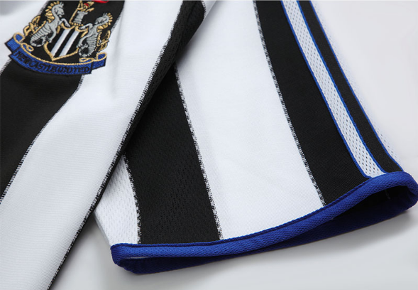 Retro 1999-2000 Newcastle United Home Football Shirt