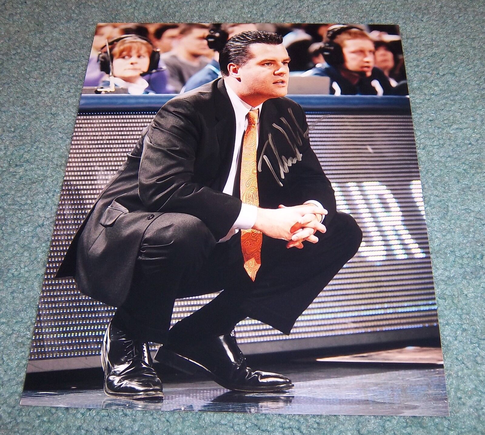 Quinnipiac Coach Tom Moore Signed Autographed 8x10 Photo Poster painting