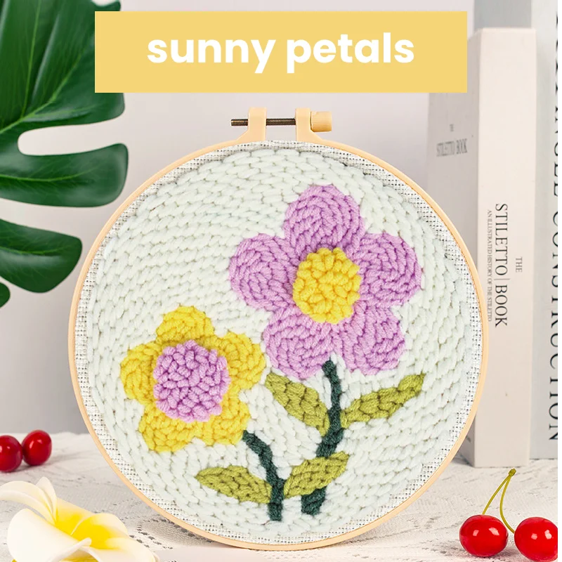 RoundStitch punch needle kit with threads