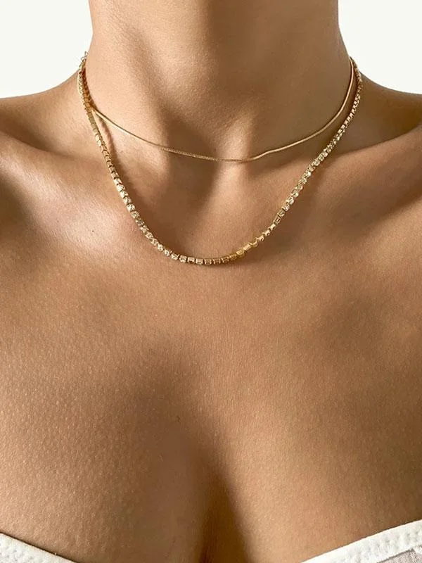 Elegant necklace