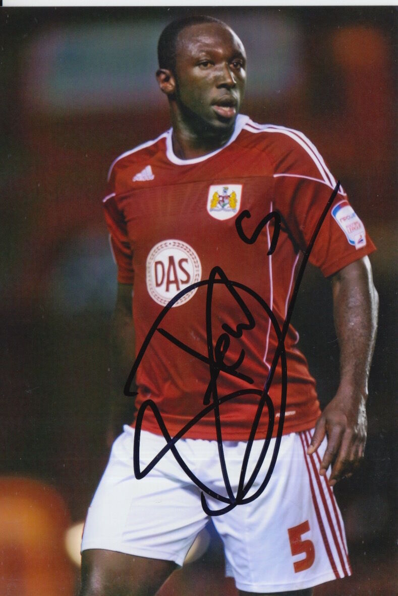 BRISTOL CITY HAND SIGNED DAMION STEWART 6X4 Photo Poster painting.