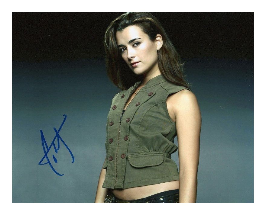 COTE DE PABLO AUTOGRAPHED SIGNED A4 PP POSTER Photo Poster painting PRINT 7