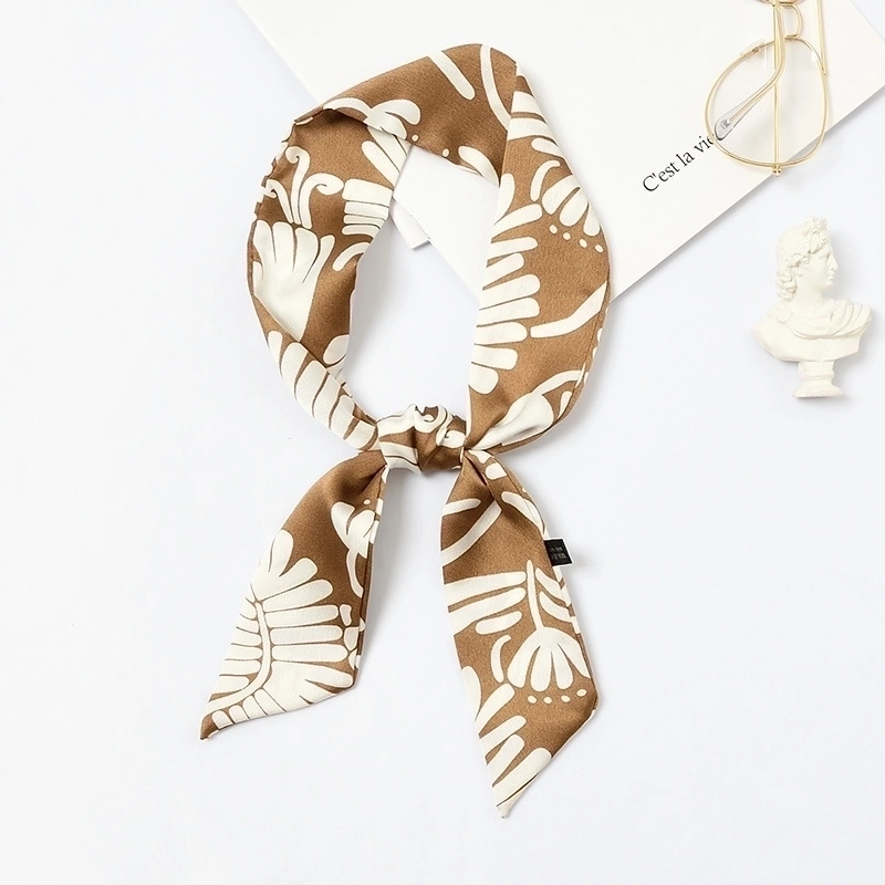 Women’s Sweet Polka Dots Heart Shape Satin Printing Silk Scarves