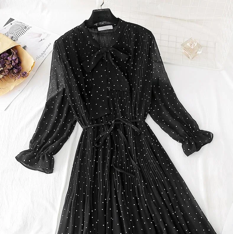2020 Elegant Women Dress Vintage Bow Polka Dot Print Loose Midi Dress Female Casual Ruffles Pleated Chiffon Dresses Vestidos