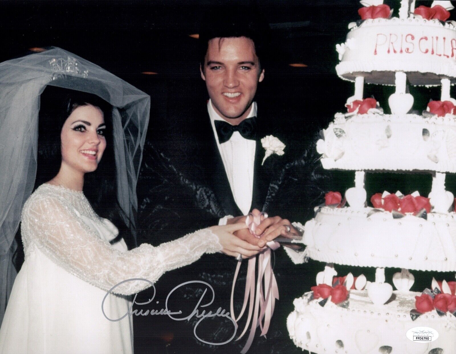 PRISCILLA PRESLEY Signed ELVIS WEDDING 11x14 Photo Poster painting IN PERSON Autograph JSA COA