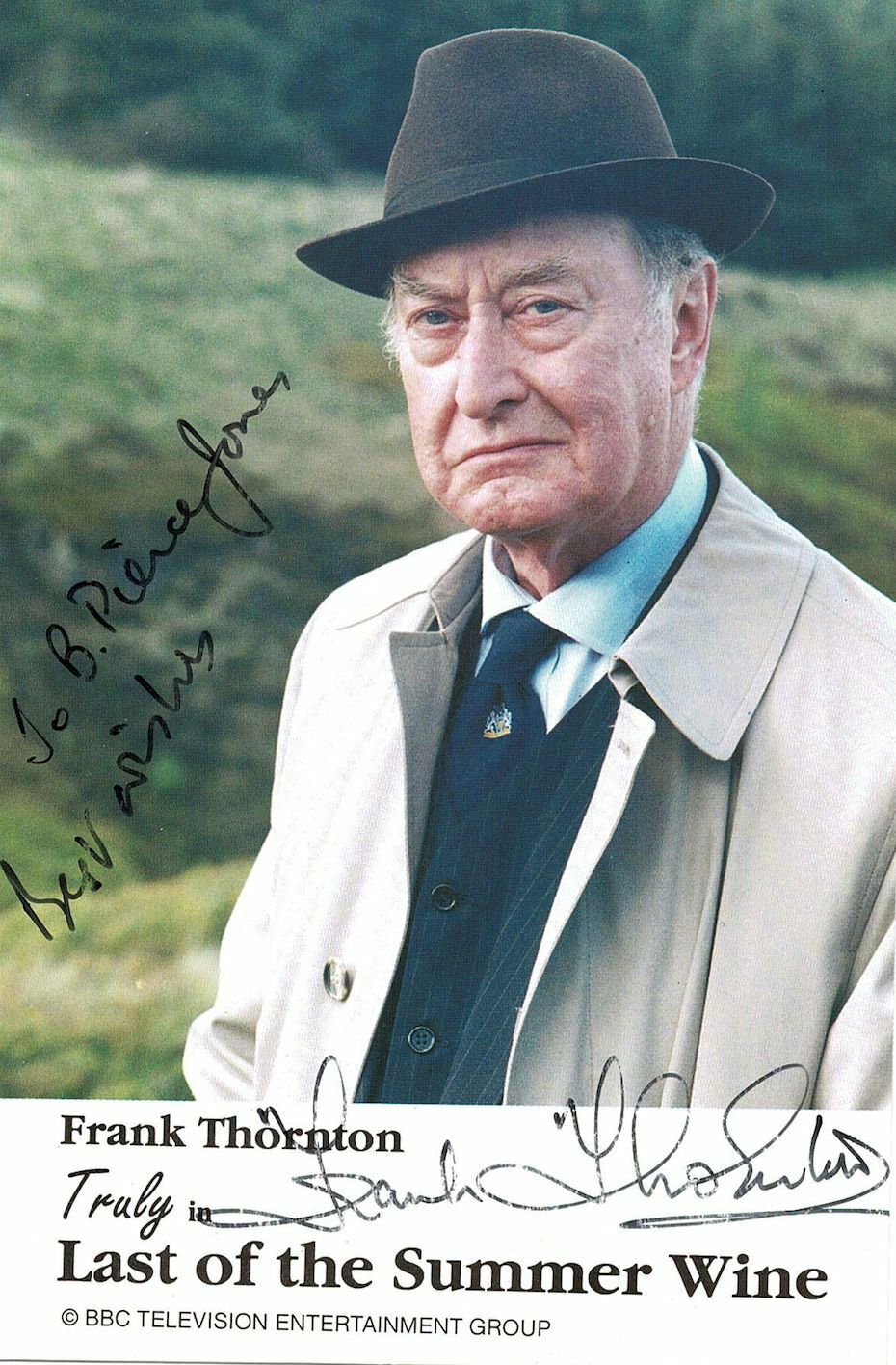 Frank Thornton signed autographed Photo Poster painting! AMCo! 14271